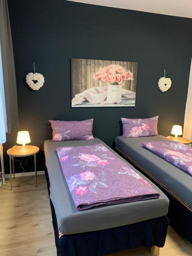 Just - Fuer Bis Zu 12 Personen Appartement *