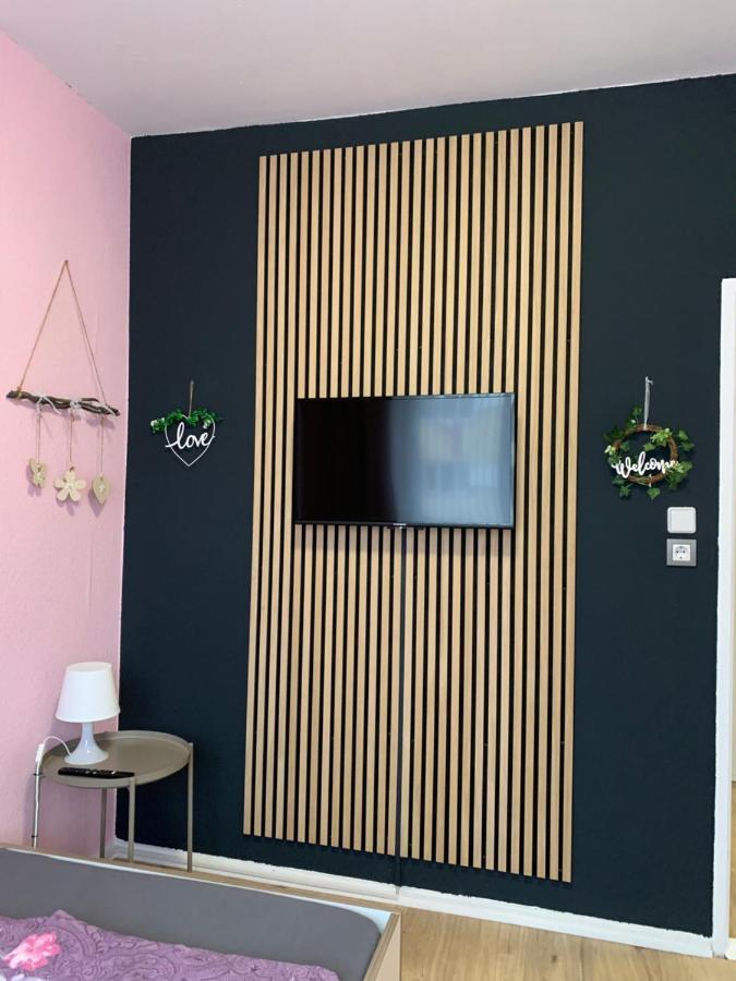 Just - Fuer Bis Zu 12 Personen Appartement Berlijn